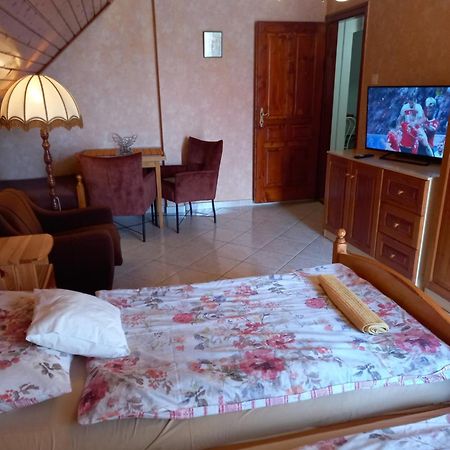 Appartement Gizella Haz à Keszthely Extérieur photo