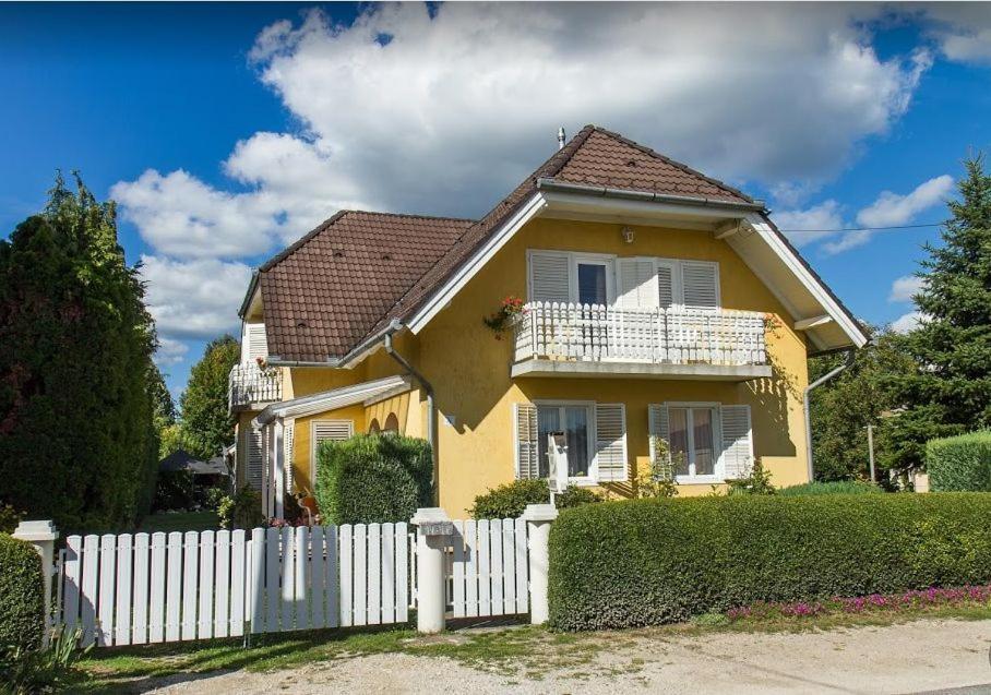Appartement Gizella Haz à Keszthely Extérieur photo