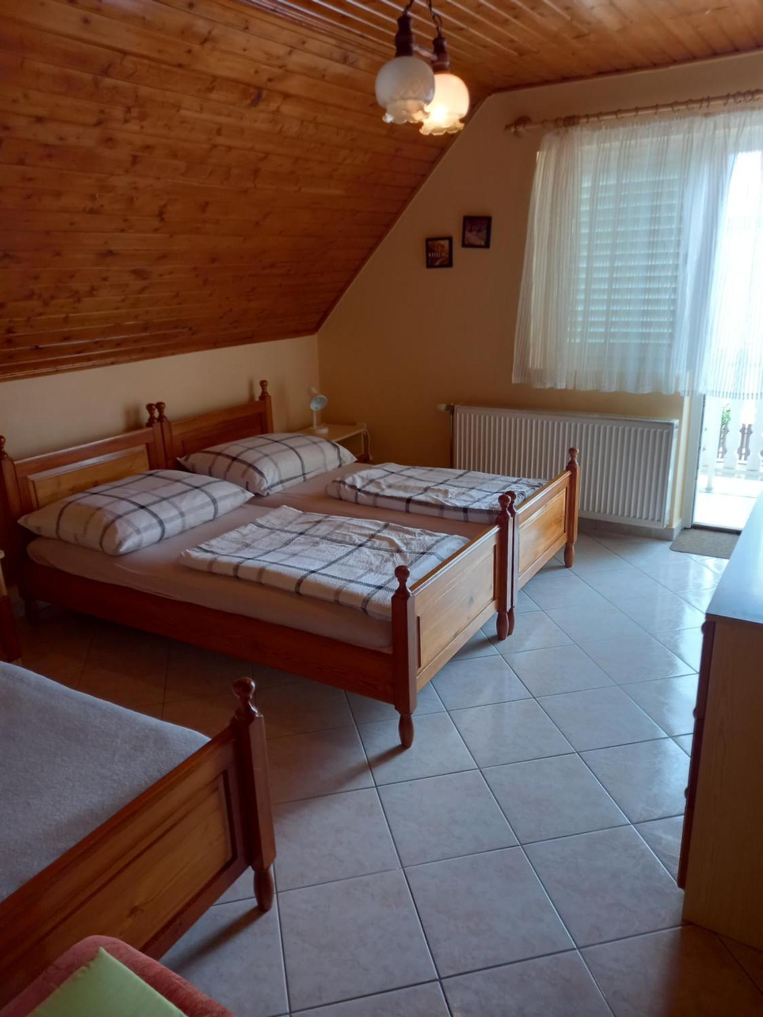 Appartement Gizella Haz à Keszthely Extérieur photo